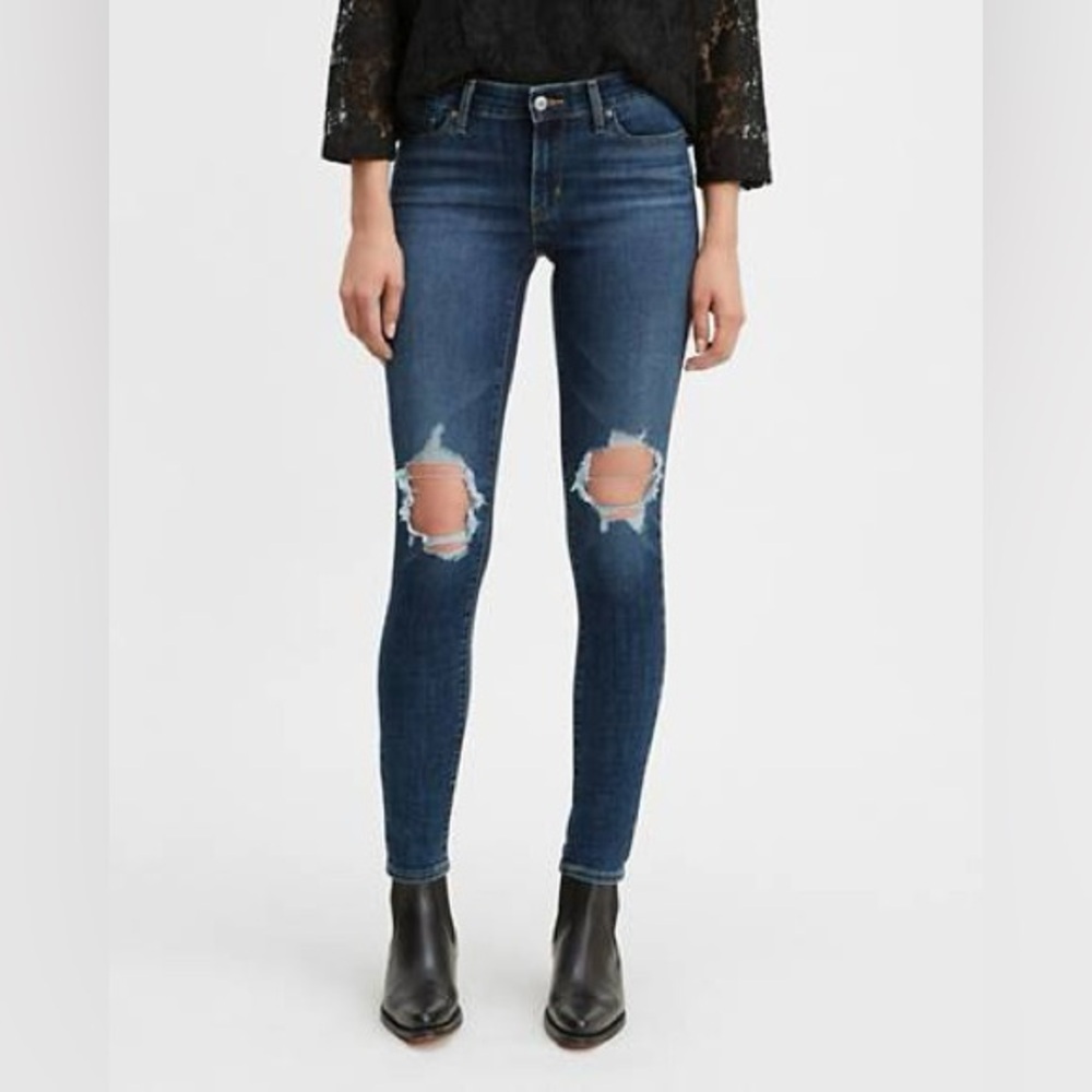 32. Free People Dark Blue Women’s Distressed Skinny Jeans Size 26